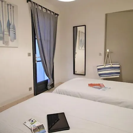 La Des Flots La Flotte